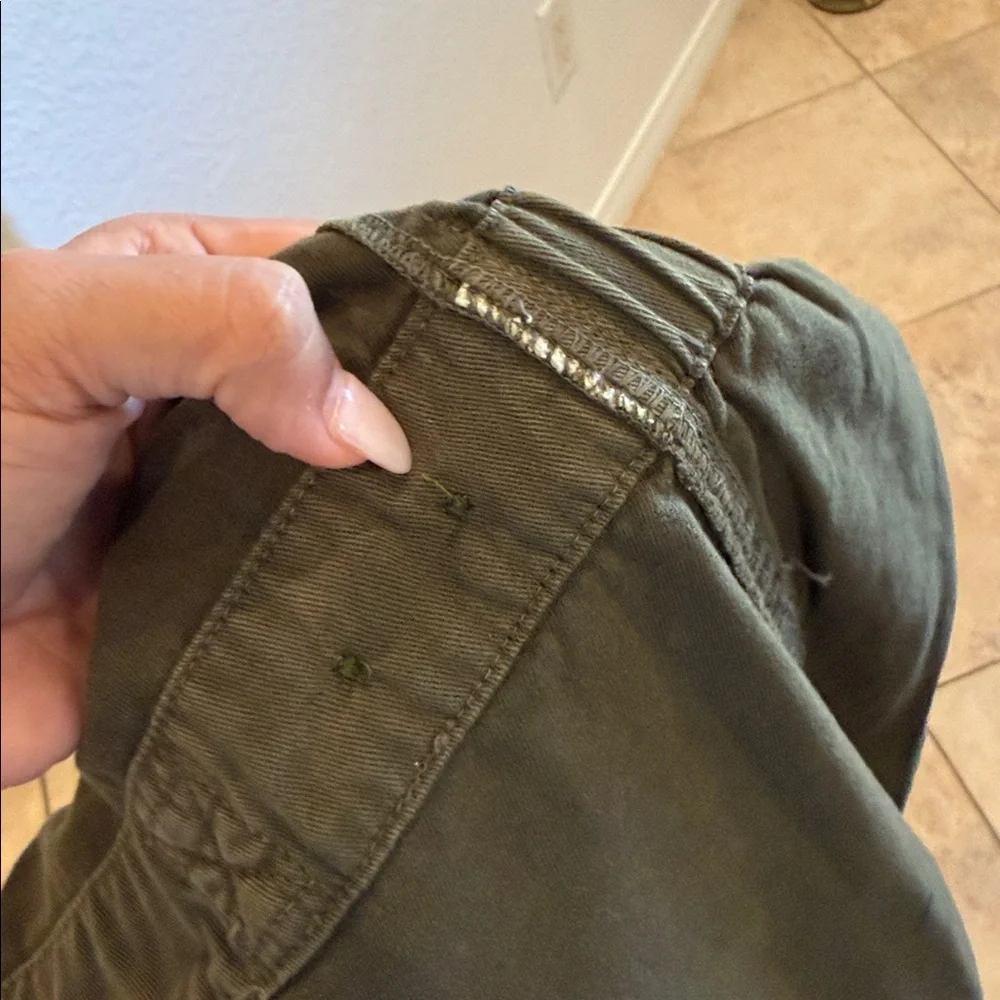 Olive green jumpsuit - Picture 7 of 8